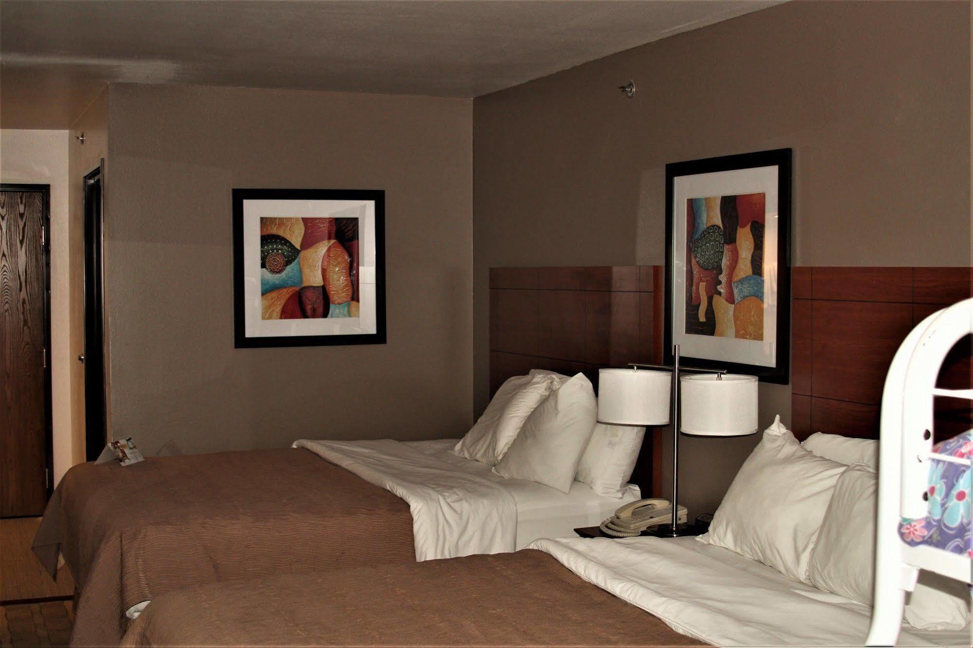 Quality Inn Thermopolis Near Hot Springs Buitenkant foto